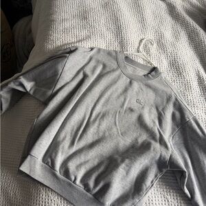 ALO Yoga Gray Crewneck Sweatshirt